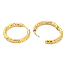 Load image into Gallery viewer, Tori Hoop Earring Gold