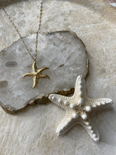 Load image into Gallery viewer, Ayla Starfish Necklace Gold