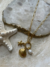 Load image into Gallery viewer, Izzy Charm Necklace Gold
