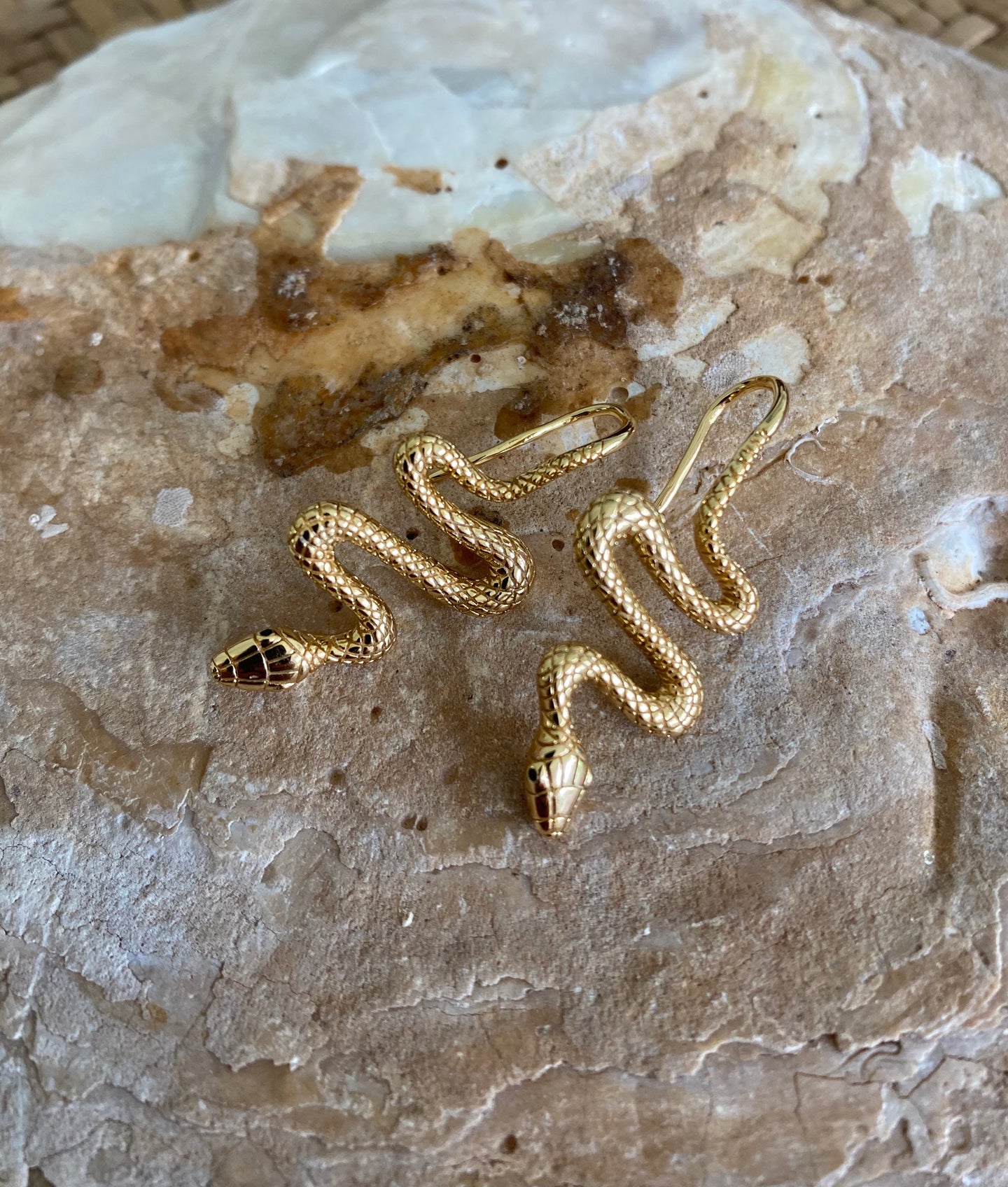 Freyja Snake Earring Gold