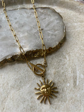 Load image into Gallery viewer, Sun Toggle Chain Necklace Gold
