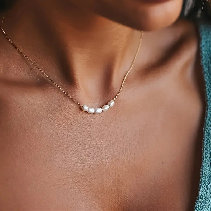 Liv Chain with Pearls Necklace Gold