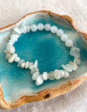 Load image into Gallery viewer, Tanzy bracelet - Moonstone
